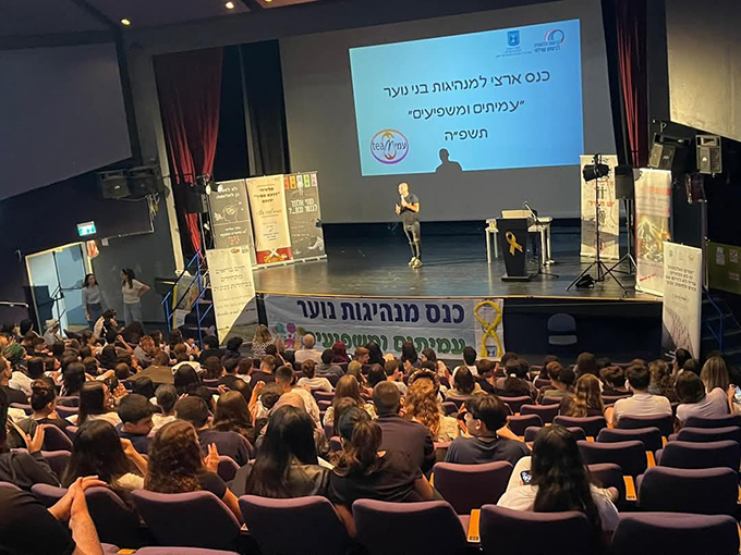 دار التربية والعلوم – جلجولية في الطليعة دائمًا، وفي القمة بجدارة